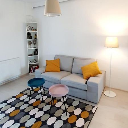 New Cozy Apartment 3 Min To Subway 24H/7 Self Check-In Popesti-Leordeni ภายนอก รูปภาพ